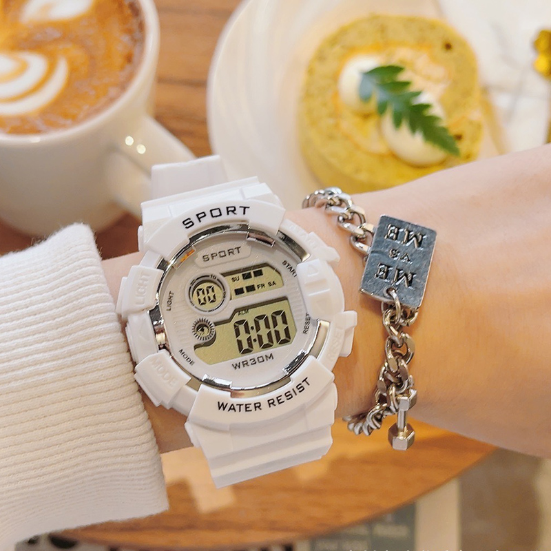 Men Women Digital Watches with - огляд і ціна Women Fashion Week 2026